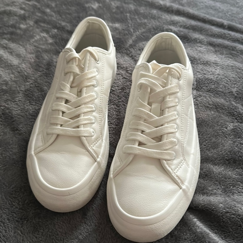 Zara Sneakers